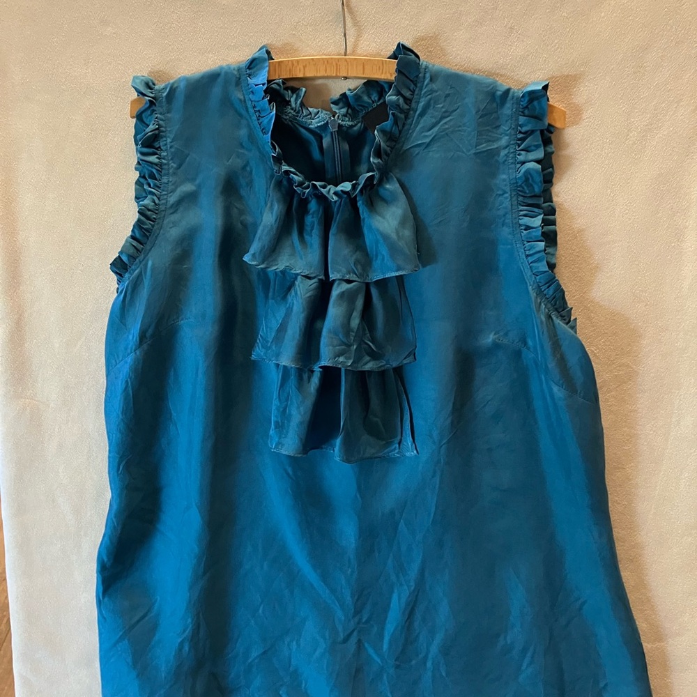 Cynthia Rowley Ruffled Blue Sleeveless Blouse 100% silk size XL